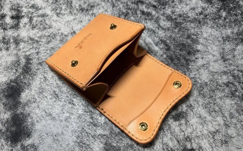 レザークラフト革製品、財布
